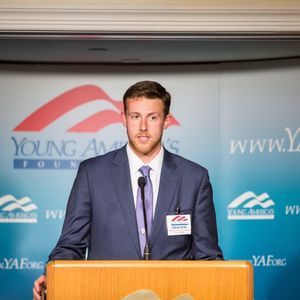 Meet your Posher, Adam